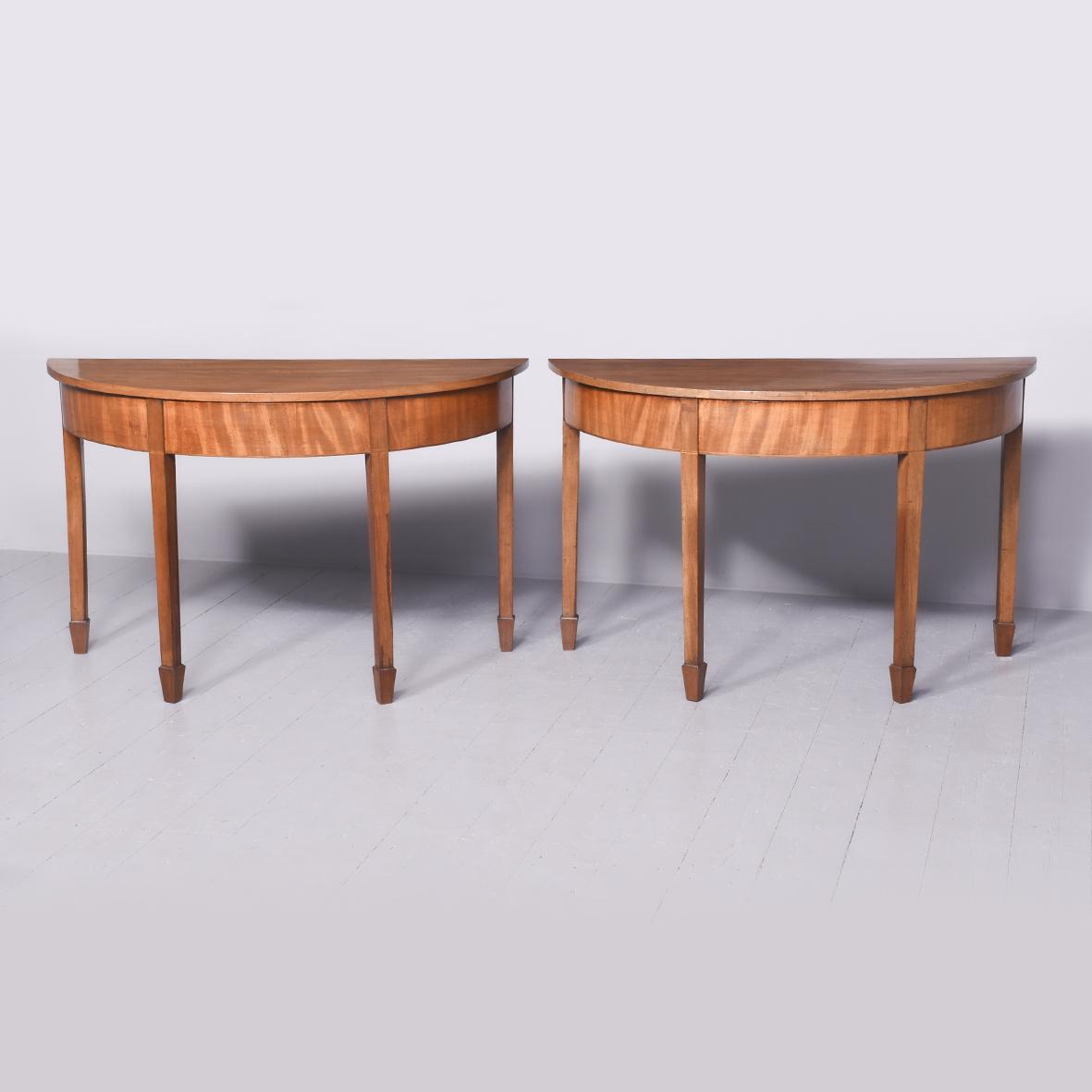 Pair of Georgian Demi-lune Side Tables in Figured Spanish Mahogany (1 of 6)