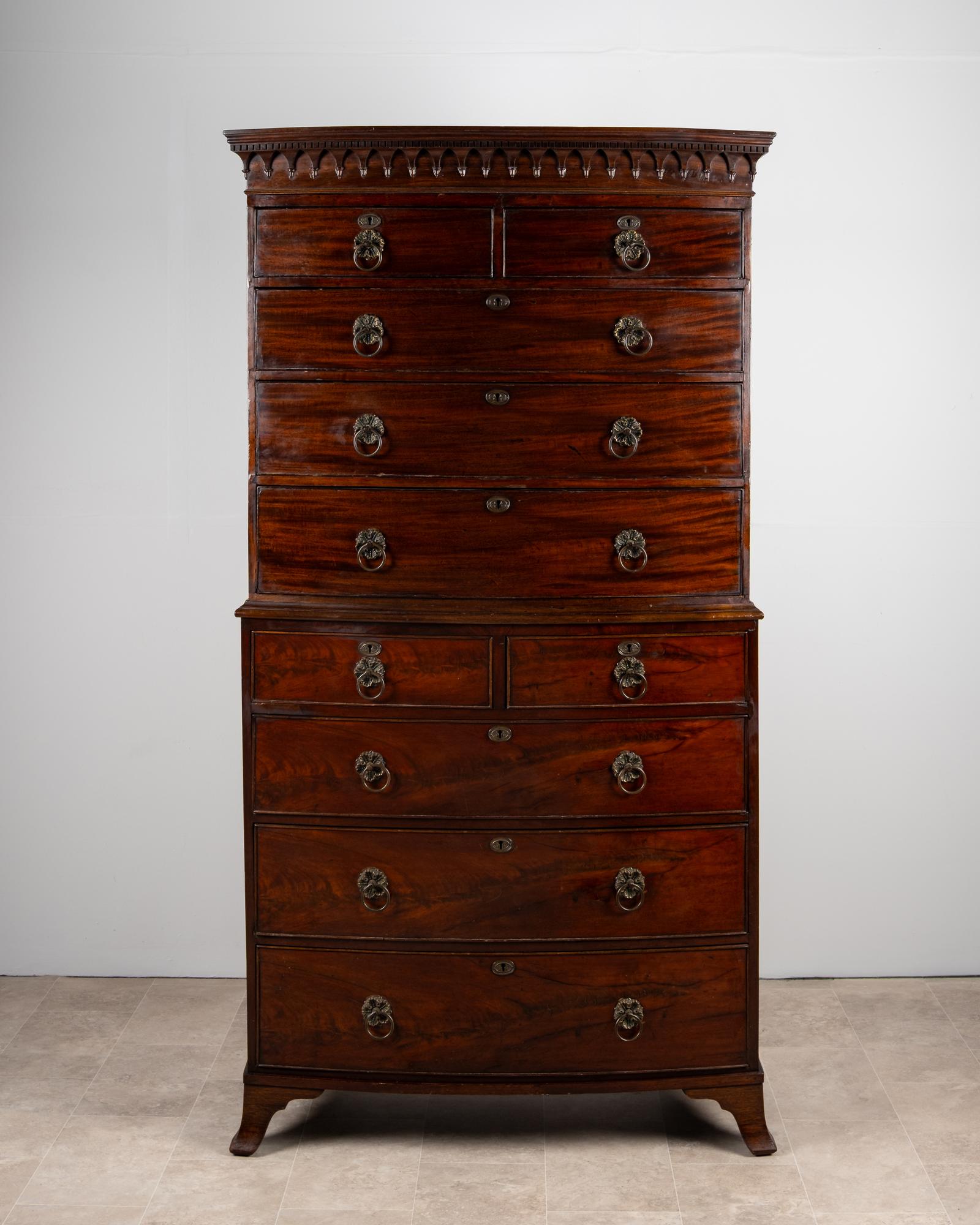 Antique Victorian Mahogany Bow Front Chest on Chest (1 of 5) Antique Victorian Mahogany Bow Front Chest on Chest (1 of 5)