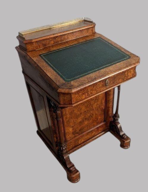 Fabulous Quality Victorian Burr Walnut Davenport (1 of 9)