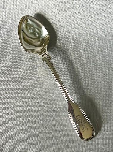 Fiddle & Thread Pattern Victorian Silver Egg Spoon (1 of 5)