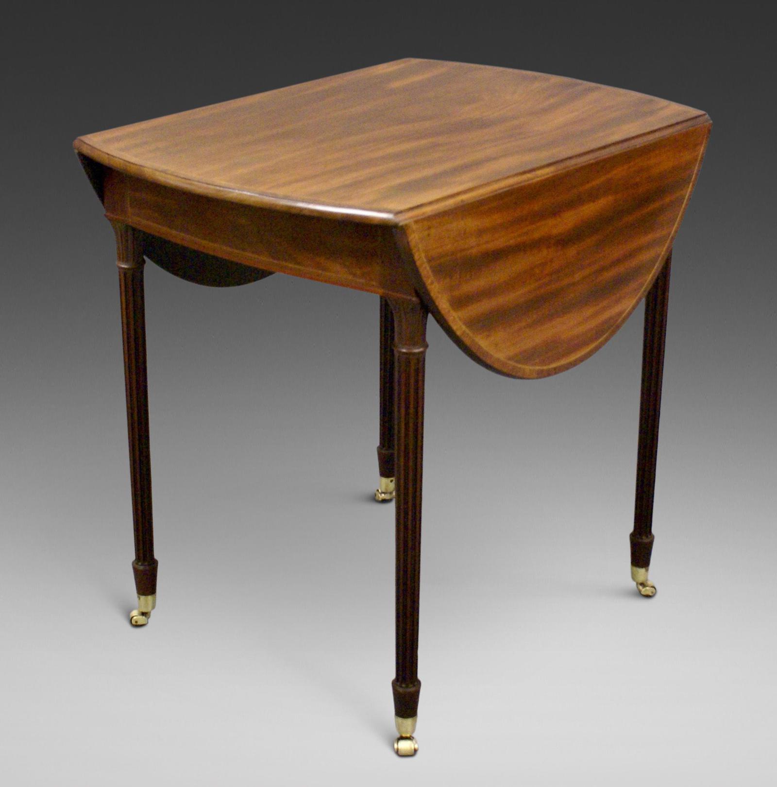 A Hepplewhite Period Mahogany Pembroke Table (1 of 6)