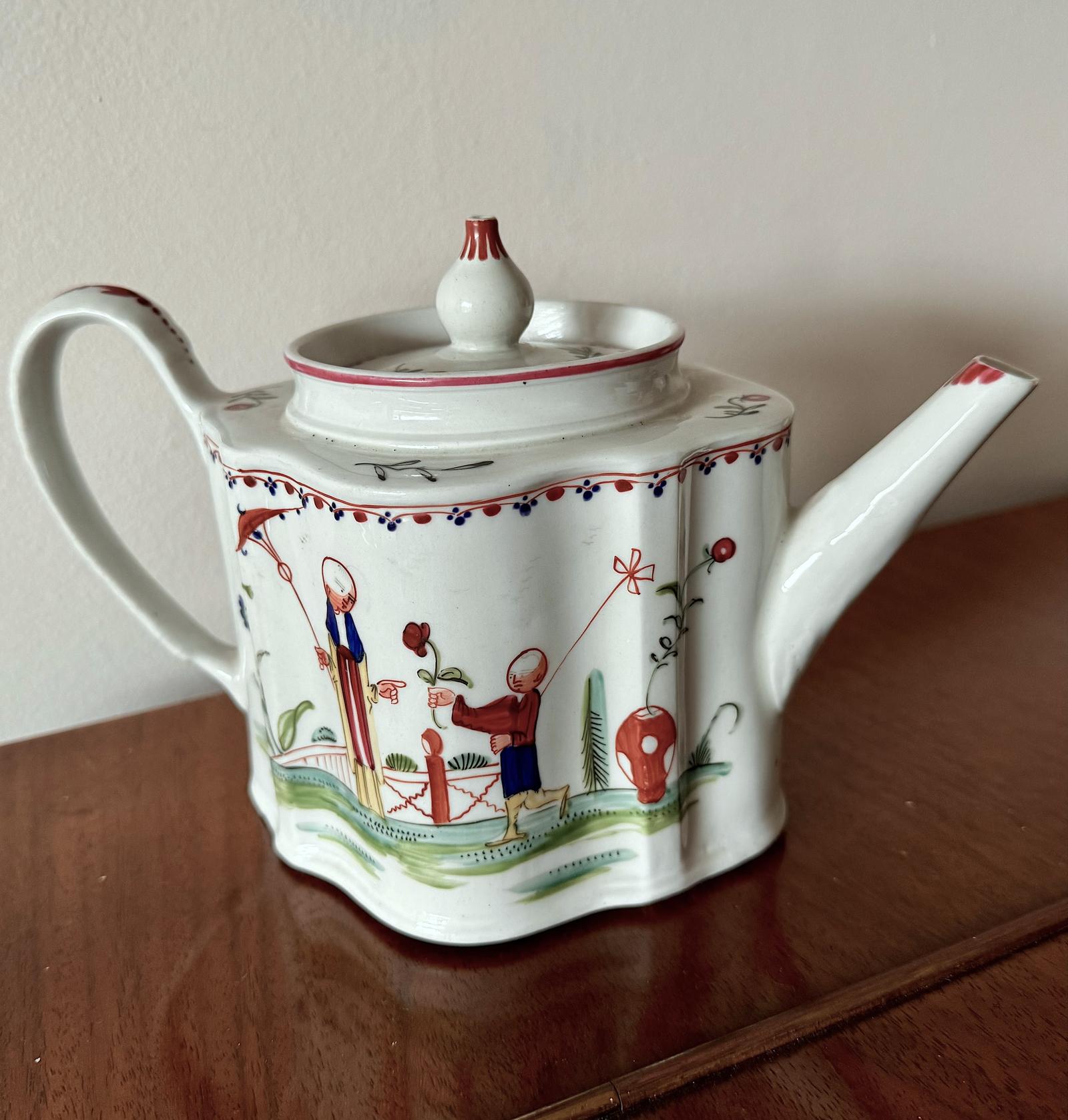 Early New Hall Pattern No 20 Teapot C1782-85 (1 of 5)
