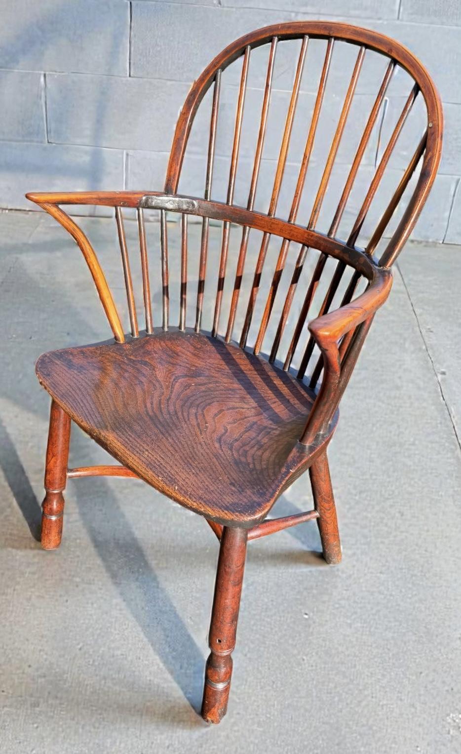 Yew Wood Windsor Armchair (1 of 7) Yew Wood Windsor Armchair (1 of 7)