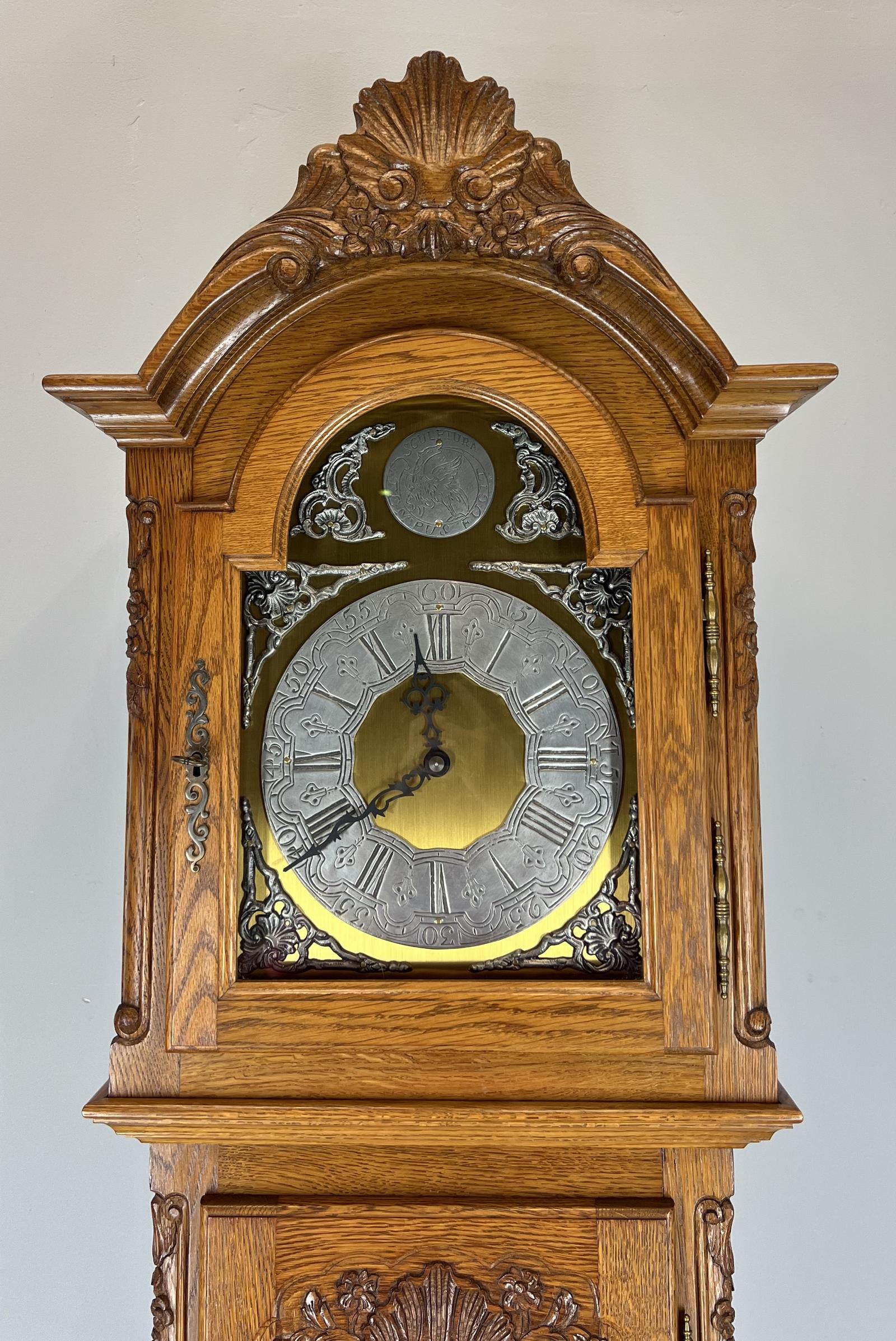 Louis Style Oak Grandfather Clock Vintage 3 Weights Chiming – Lot 3863 (1 of 13) Louis Style Oak Grandfather Clock Vintage 3 Weights Chiming – Lot 3863 (1 of 13)