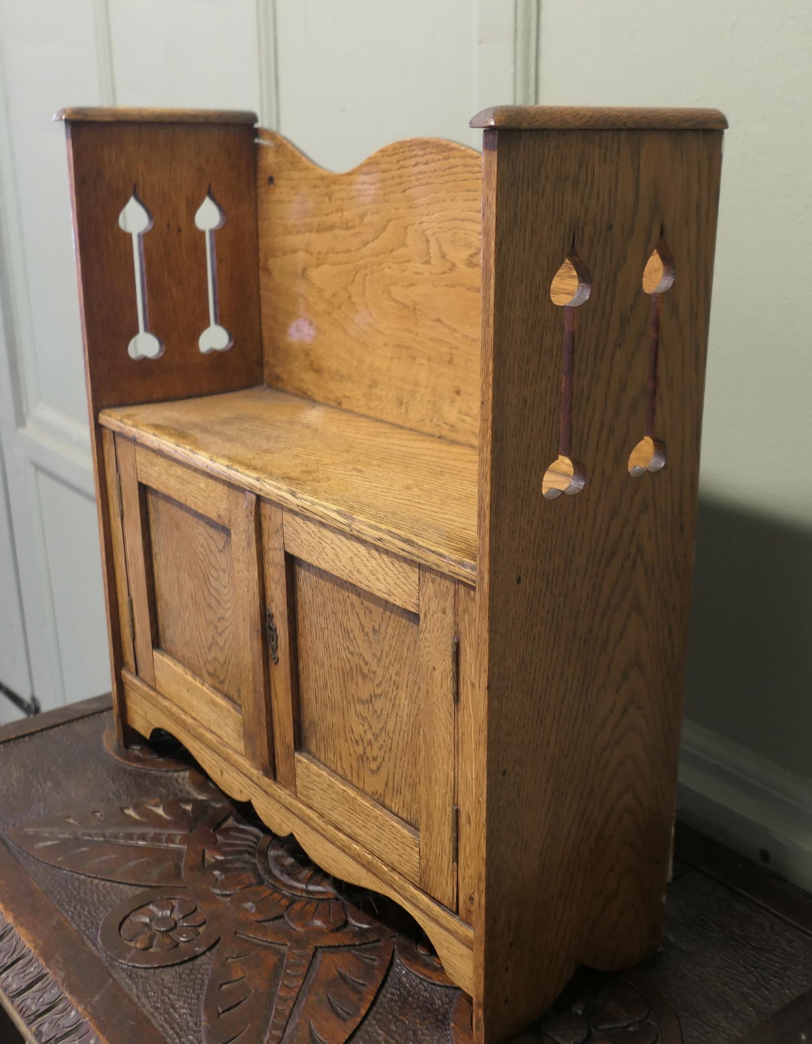 Beautifully Designed Arts & Crafts Wall Cabinet (1 of 6) Beautifully Designed Arts & Crafts Wall Cabinet (1 of 6)