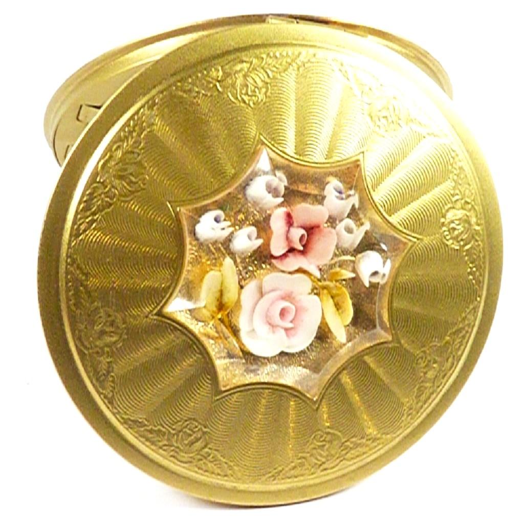 Pink and Purple Flowers Vintage Makeup Compact 1950s (1 of 10)