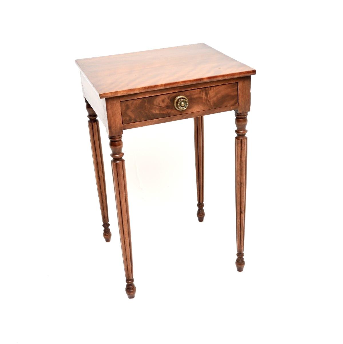Antique Georgian Period Walnut Side Table (1 of 9) Antique Georgian Period Walnut Side Table (1 of 9)