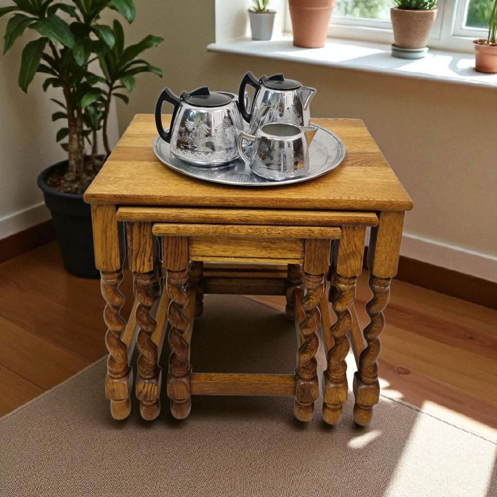 Vintage Oak Nest of 3 Tables / Twisted Legs / Light Oak c.1960 (1 of 9)