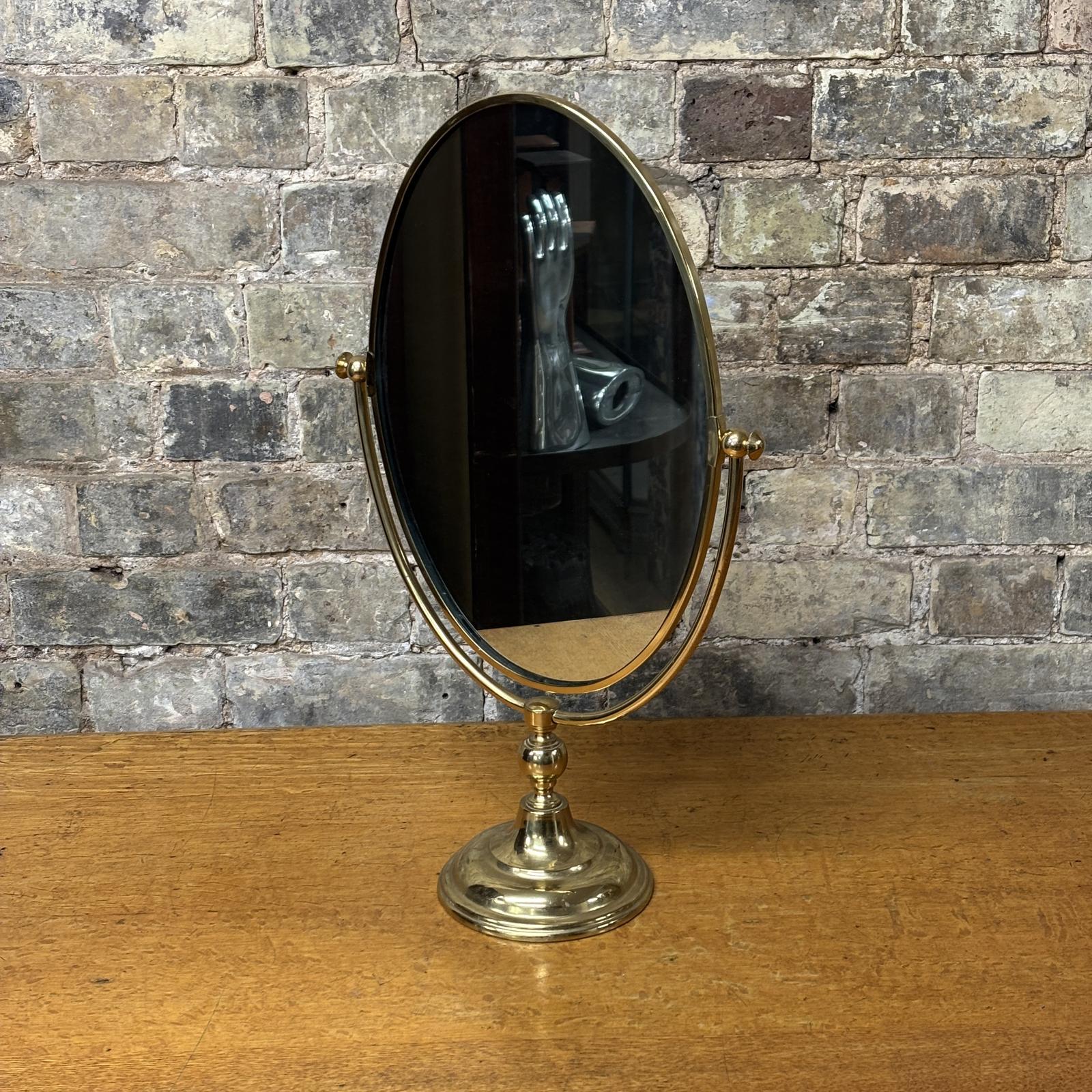 Mid 20th Century Peerage England Brass Dressing Table Mirror (1 of 8) Mid 20th Century Peerage England Brass Dressing Table Mirror (1 of 8)