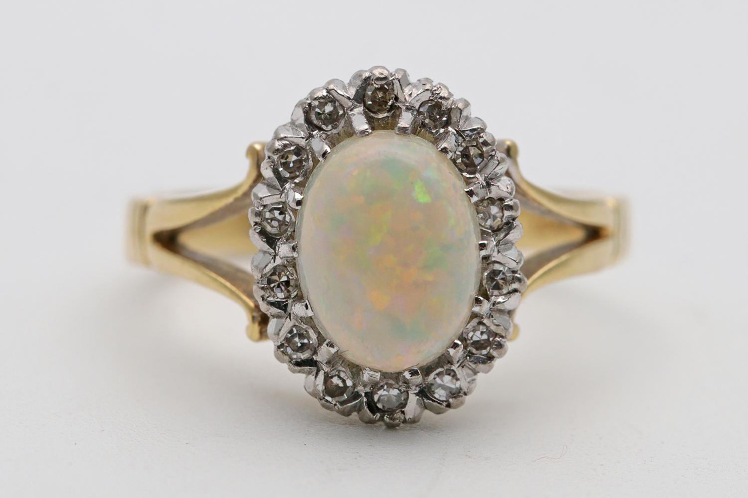 18ct Gold Opal & Diamond Ring (1 of 3)