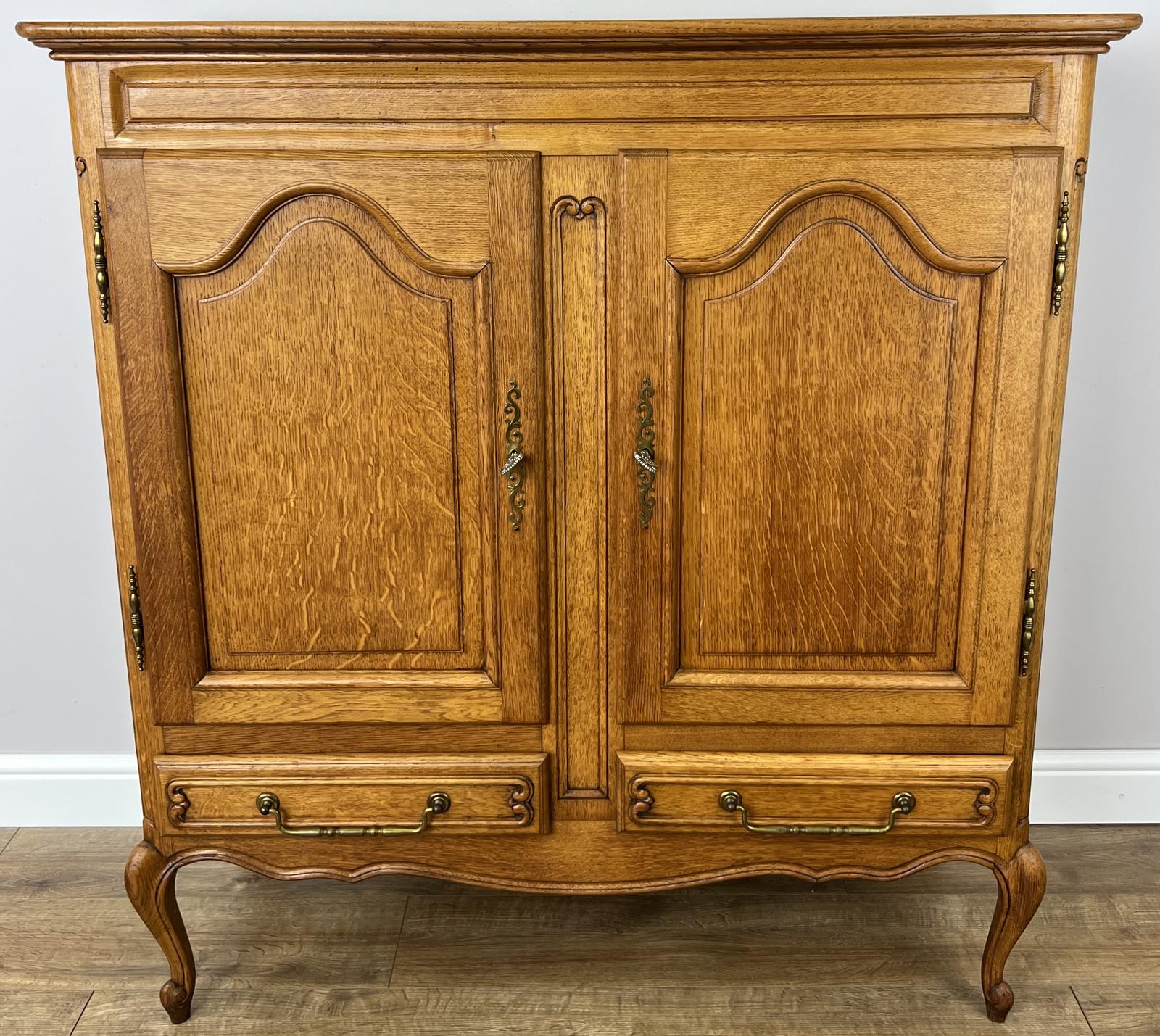 Cabinet Vintage French Style Sideboard Carved Oak Cupboard (1 of 12) Cabinet Vintage French Style Sideboard Carved Oak Cupboard (1 of 12)