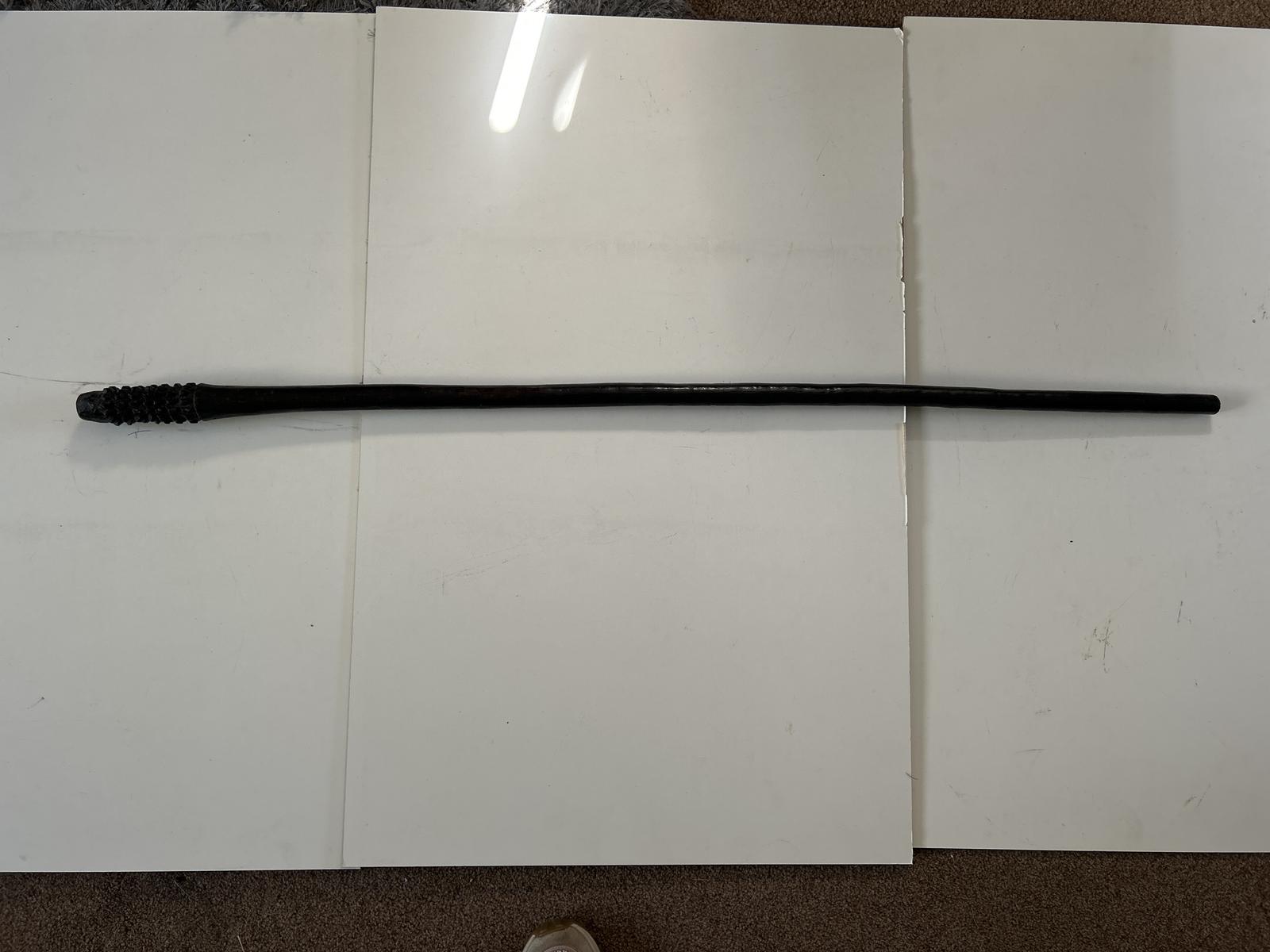 Fighting Pineapple Club 372 / LA456565