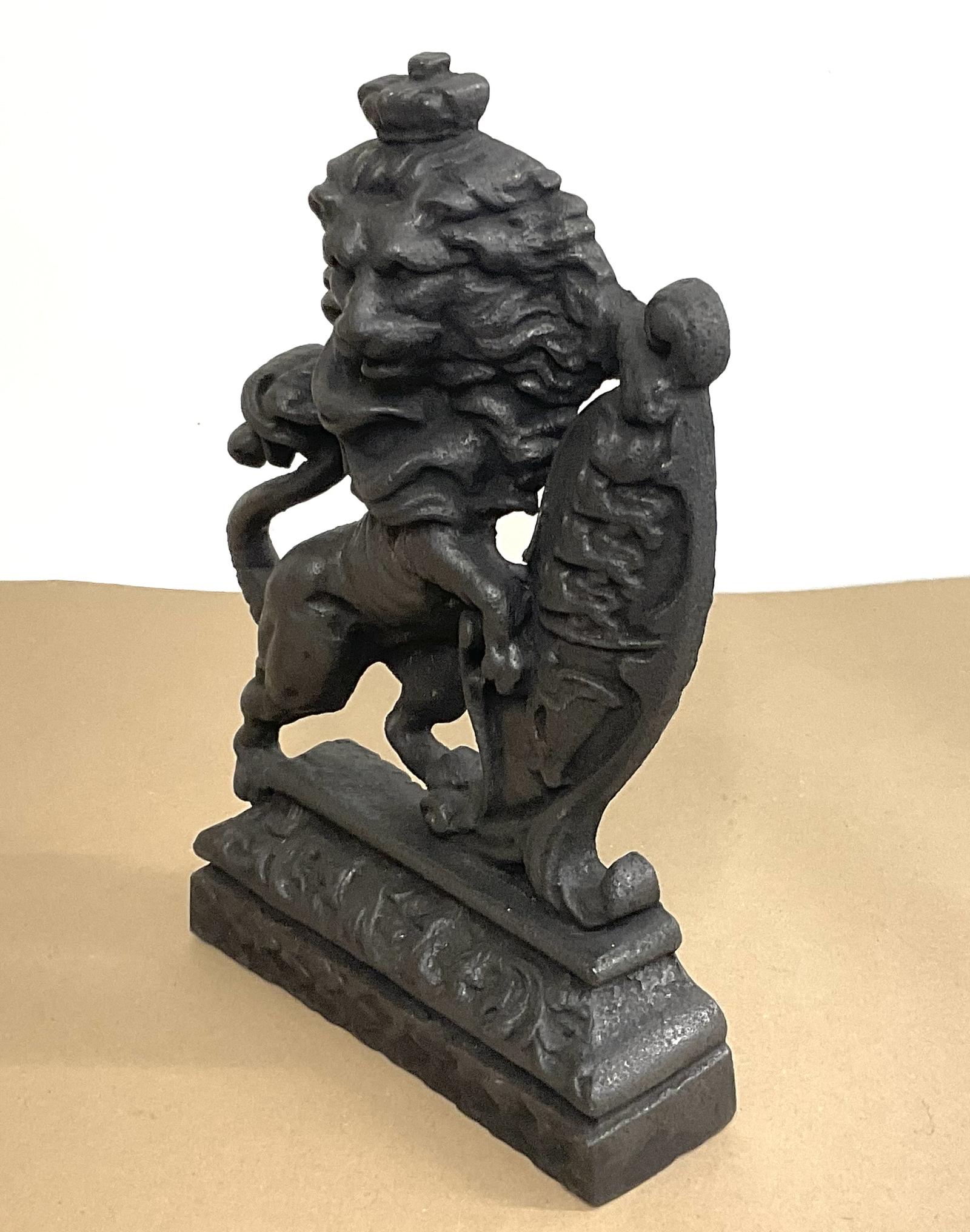 Georgian Cast Iron Lion Rampant Door Stop 6.7kg Antique c.1820 (1 of 6) Georgian Cast Iron Lion Rampant Door Stop 6.7kg Antique c.1820 (1 of 6)