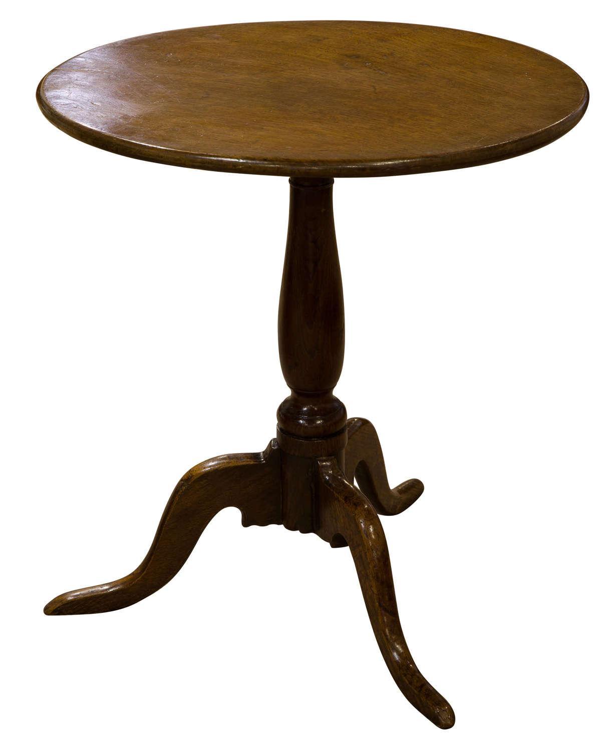Small Oak Tripod Table 18th Century (1 of 5) Small Oak Tripod Table 18th Century (1 of 5)