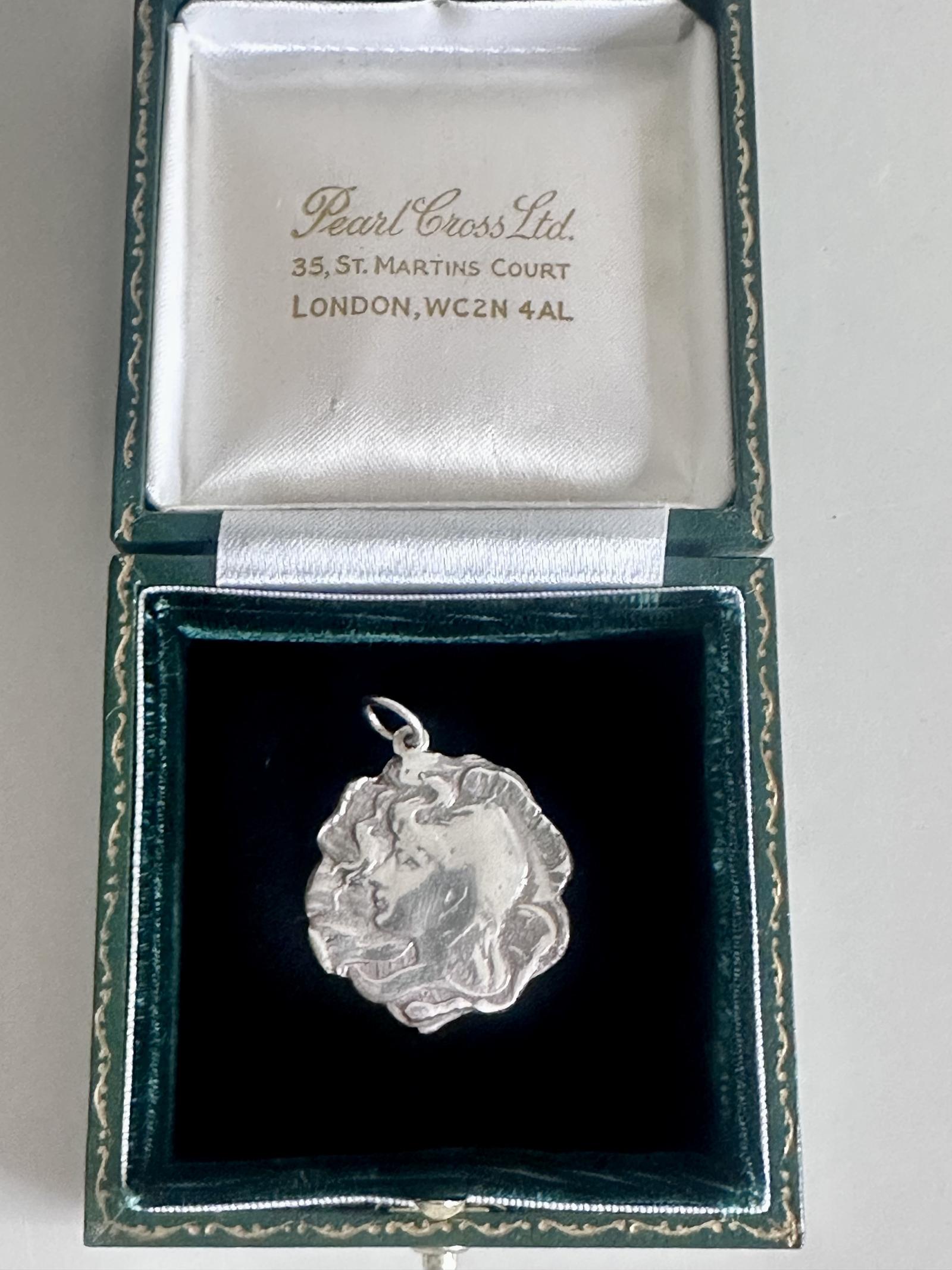 Art Nouveau Sterling Silver Pendant (1 of 9)