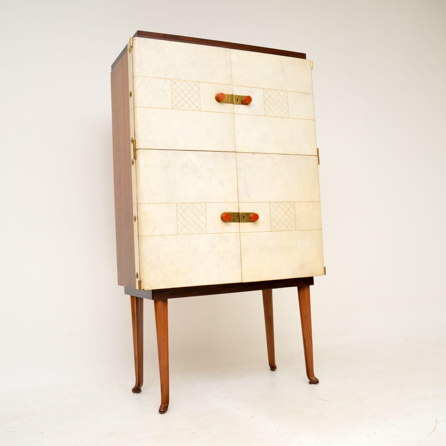 1950's Walnut & Leather Drinks Cabinet by Laszlo Hoenig (1 of 18) 1950's Walnut & Leather Drinks Cabinet by Laszlo Hoenig (1 of 18)