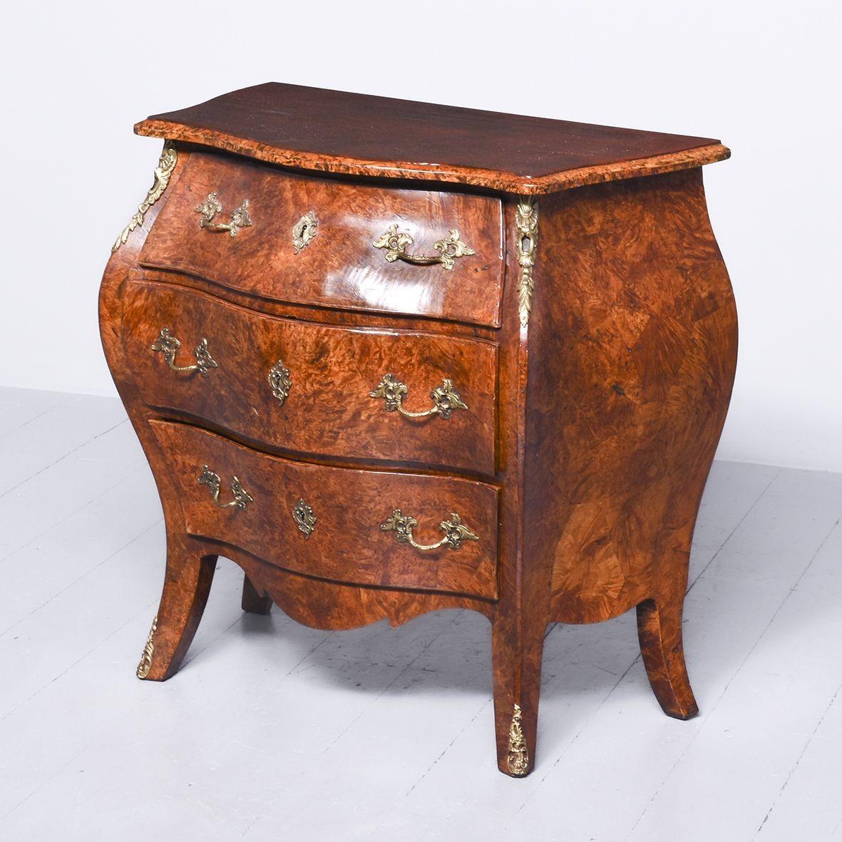 Italian Bombe Shaped Commode (1 of 10)