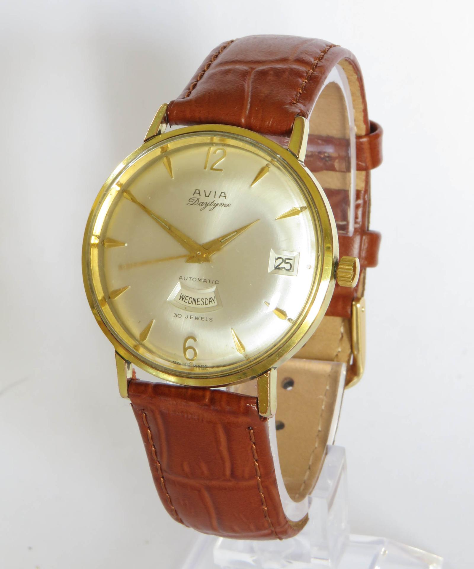 Watch : Gents 1960s Avia Daytyme Wrist Watch (1 of 5) Watch : Gents 1960s Avia Daytyme Wrist Watch (1 of 5)