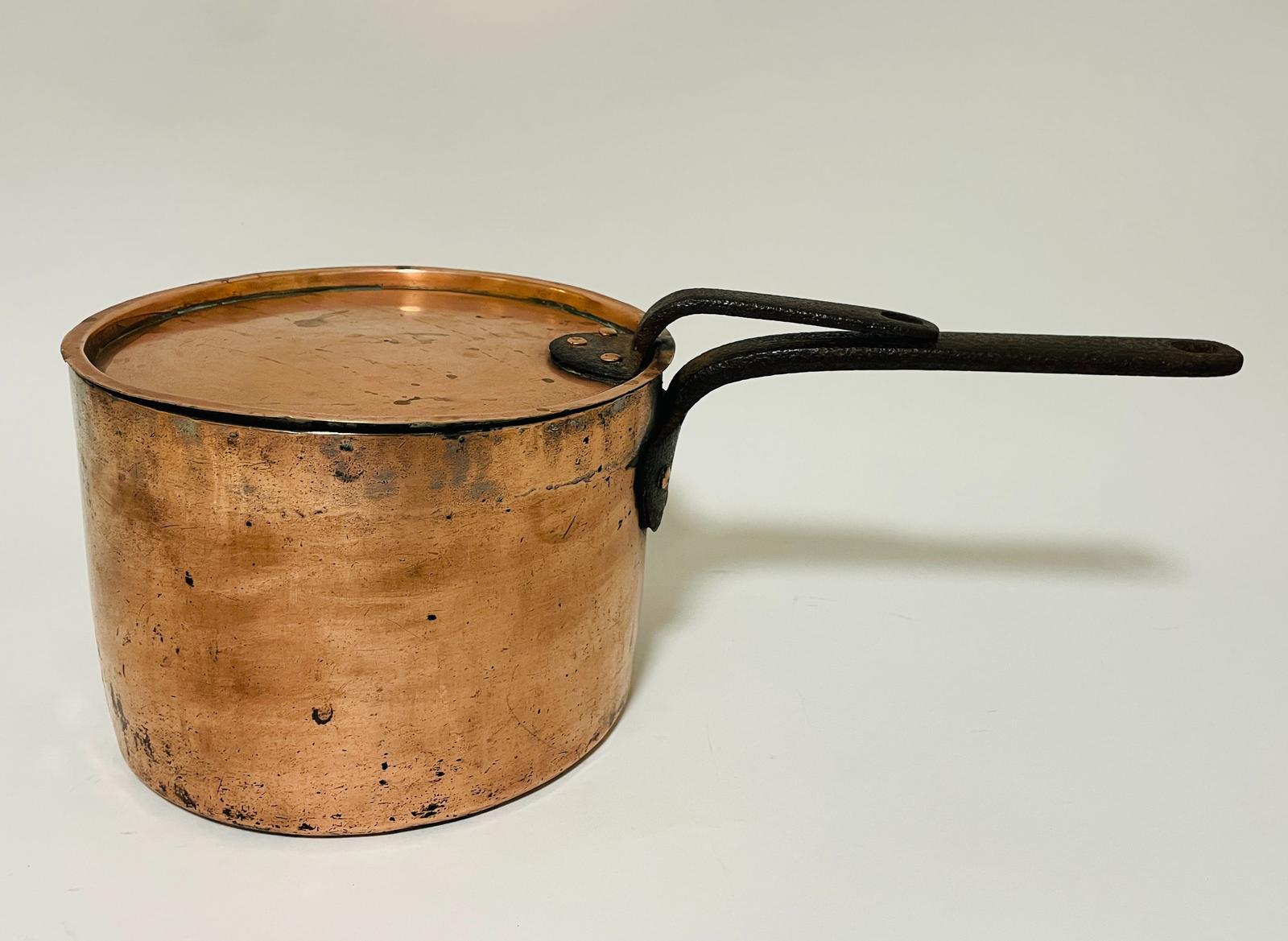 Large Victorian Copper Lidded Saucepan (1 of 16) Large Victorian Copper Lidded Saucepan (1 of 16)
