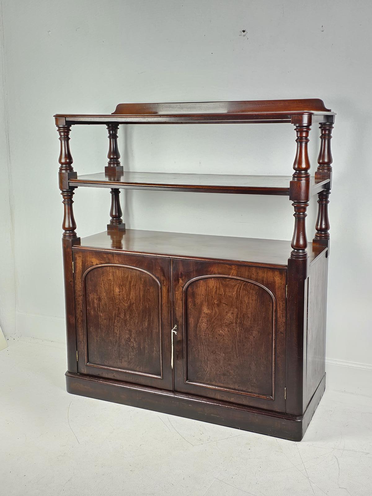 Buffet Server - Sideboard (1 of 9)