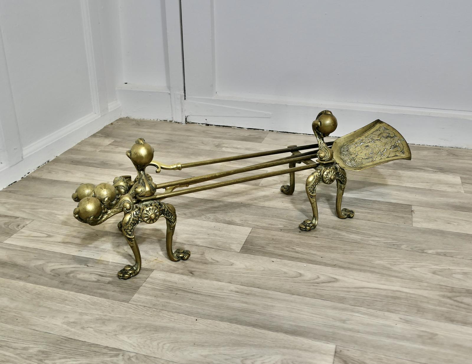 Superb Set of Arts & Crafts Gothic Fireside Tools (1 of 8)