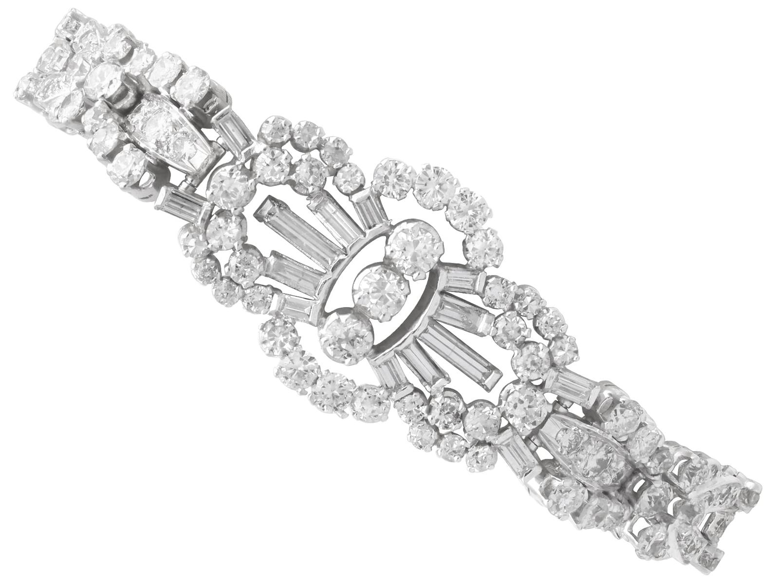 Antique 10.99ct Diamond and Platinum Bracelet Circa 1930 (1 of 16)