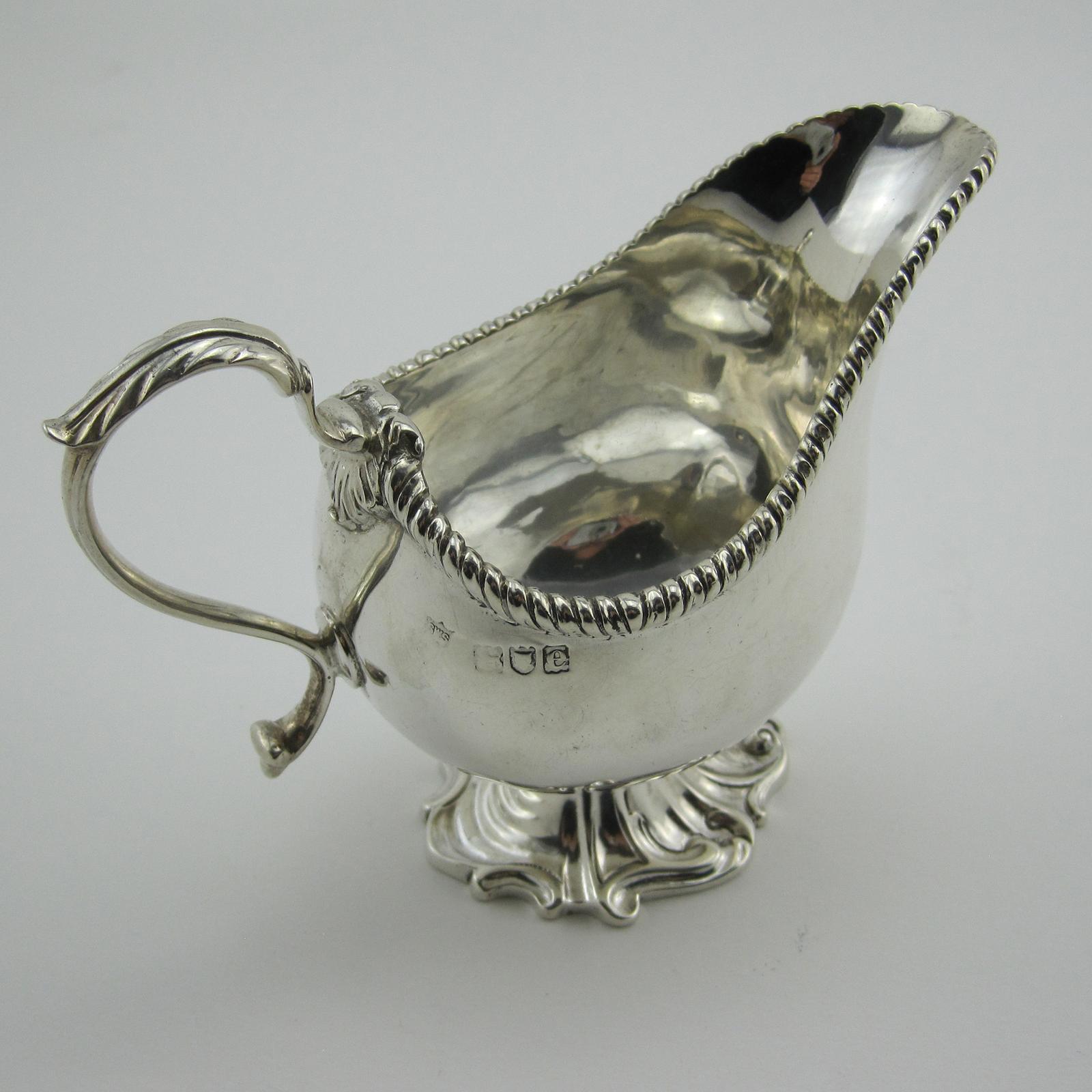 Victorian Helmet Shape Silver Cream Jug or Sauce Boat (1 of 6) Victorian Helmet Shape Silver Cream Jug or Sauce Boat (1 of 6)