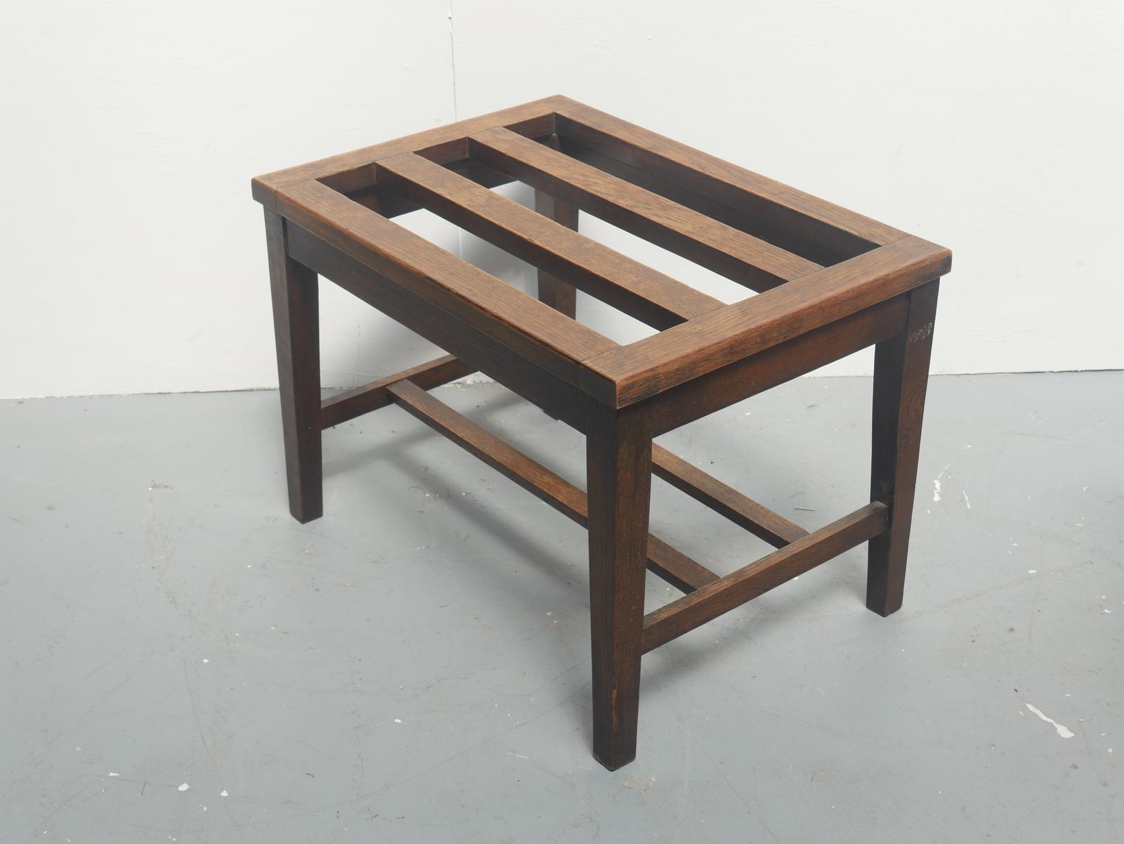 Strong Scottish Oak Luggage Rack (1 of 6) Strong Scottish Oak Luggage Rack (1 of 6)