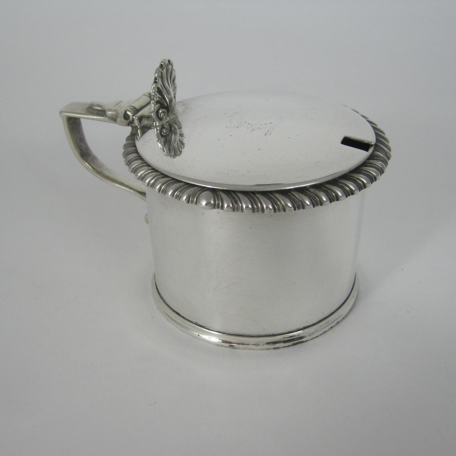 Victorian Silver Mustard Pot with Bristol Blue Glass Liner (1 of 8) Victorian Silver Mustard Pot with Bristol Blue Glass Liner (1 of 8)