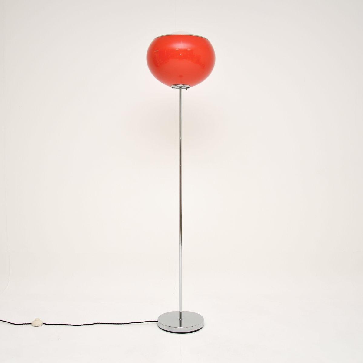 Vintage Italian Floor Lamp by Harvey Guzzini (1 of 7) Vintage Italian Floor Lamp by Harvey Guzzini (1 of 7)