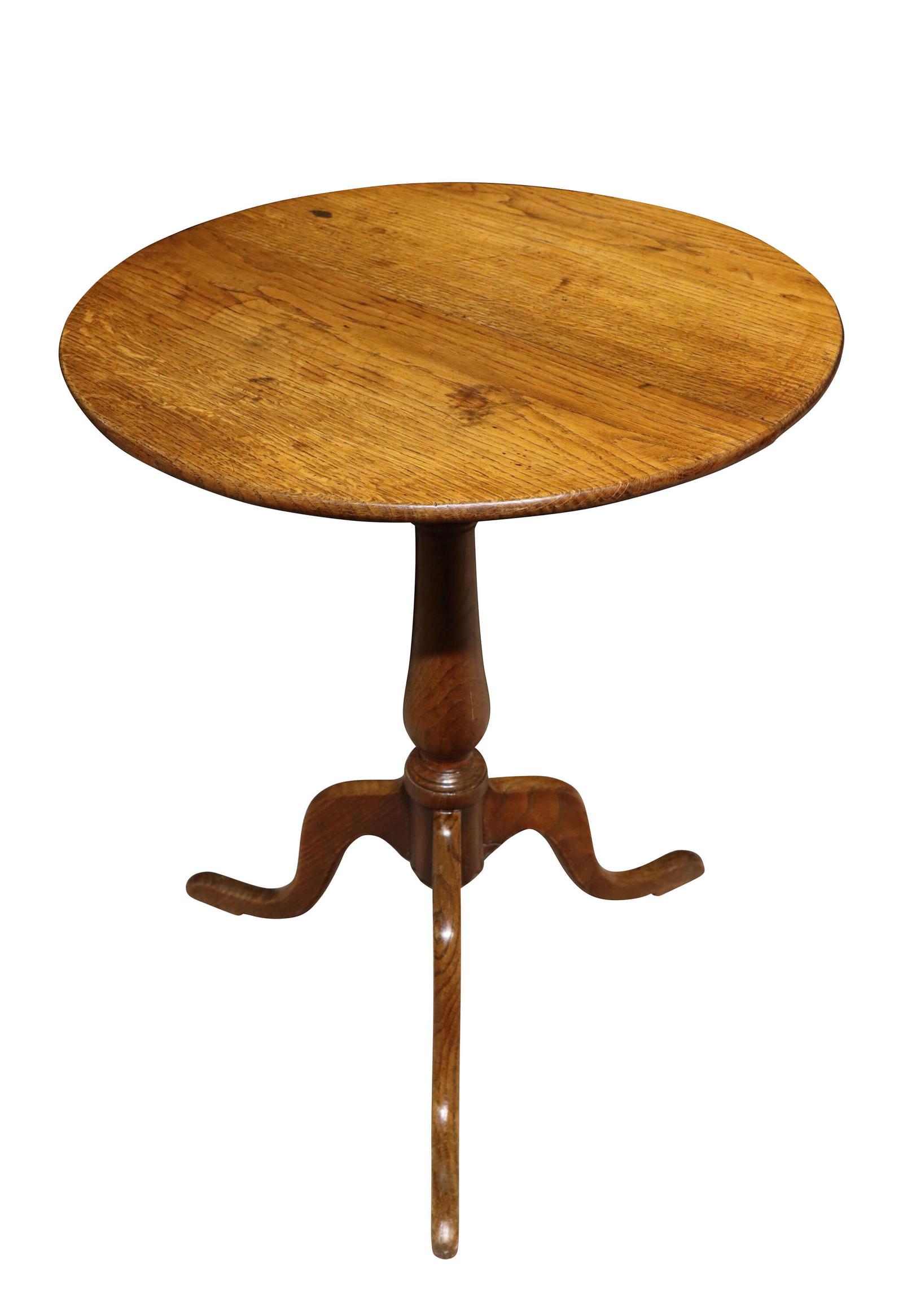 Early Georgian Elm Tripod Occasional Table, Circa 1750 (1 of 3) Early Georgian Elm Tripod Occasional Table, Circa 1750 (1 of 3)