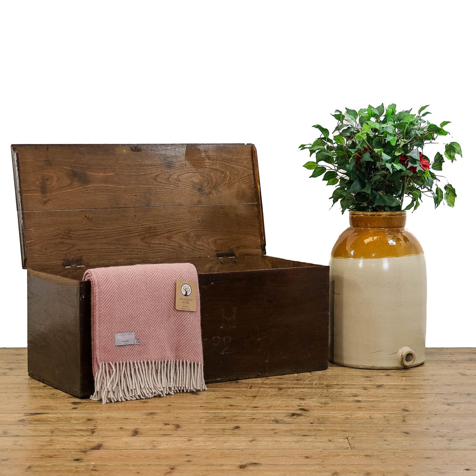 Antique 18th Century Oak Chest (1 of 8) Antique 18th Century Oak Chest (1 of 8)