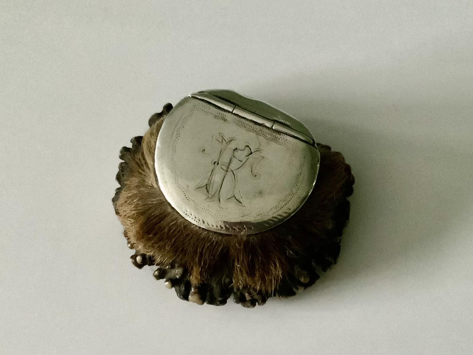 Item Main Image Item Main Image