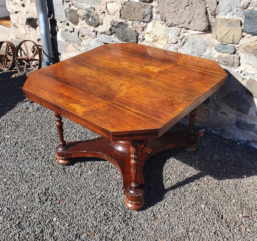 Unusual Regency Rosewood Centre Table (1 of 9)