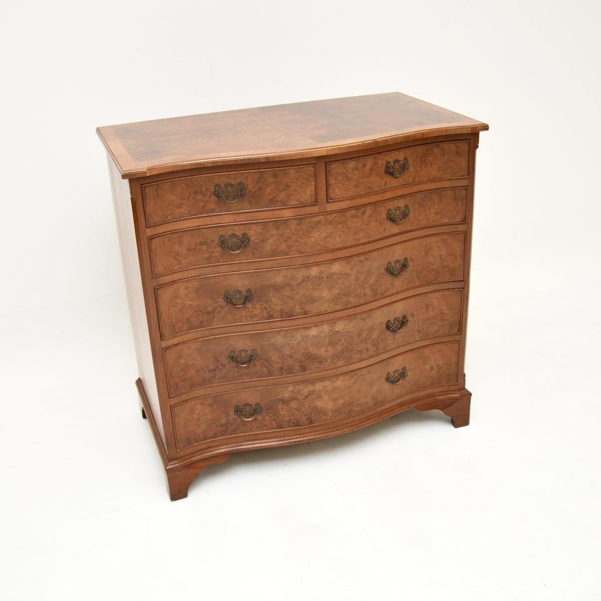 Antique Georgian Style Burr Walnut Chest of Drawers (1 of 9) Antique Georgian Style Burr Walnut Chest of Drawers (1 of 9)