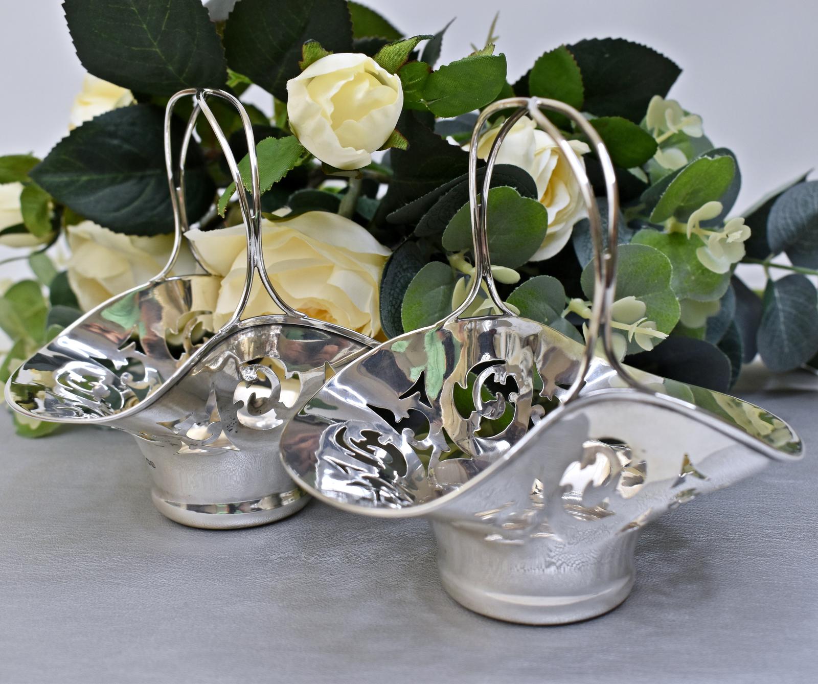 Pair of English Sterling Silver Pierced Bon Bon Baskets - Fenton Brothers - Sheffield 1929 (1 of 9) Pair of English Sterling Silver Pierced Bon Bon Baskets - Fenton Brothers - Sheffield 1929 (1 of 9)