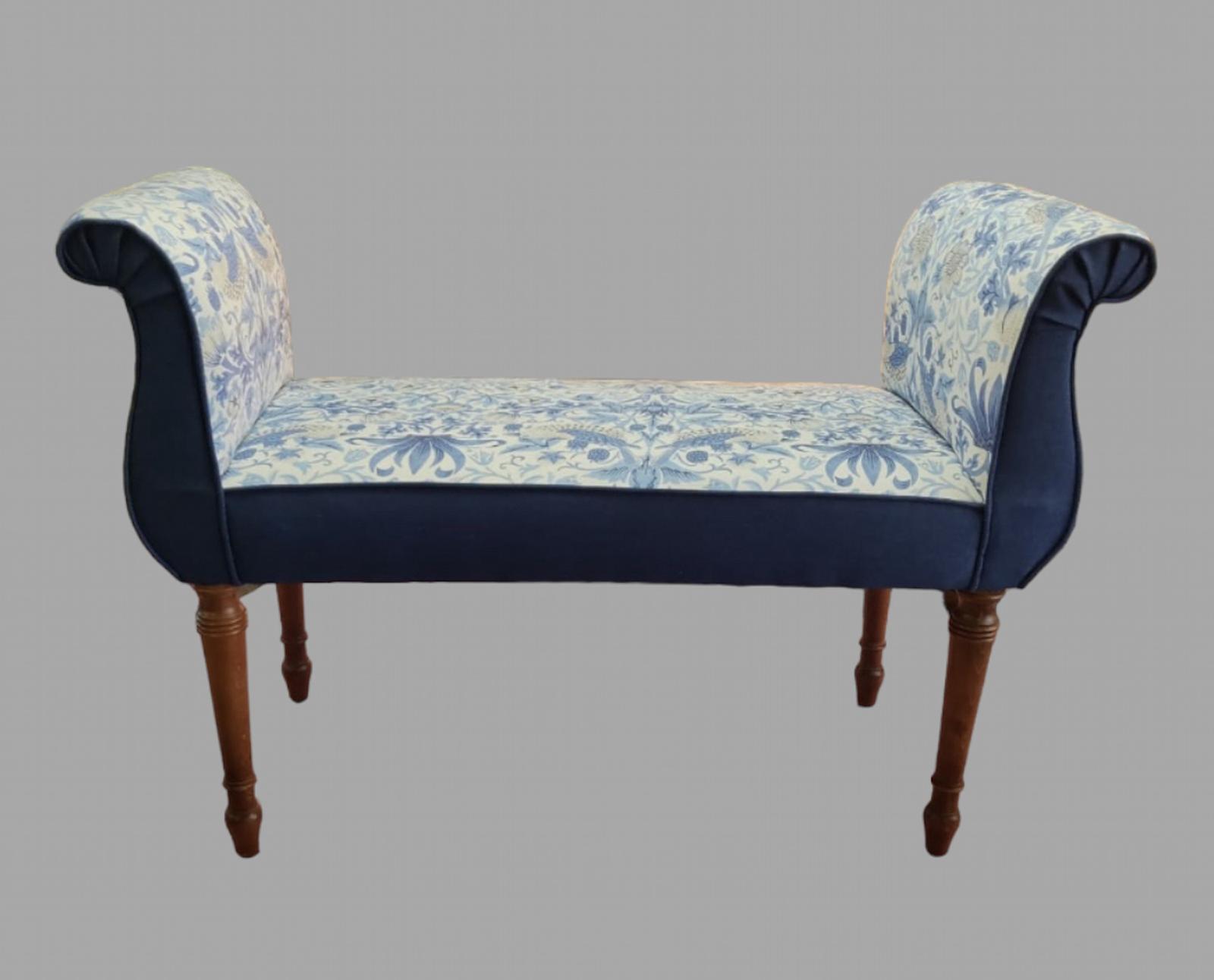 Double Scroll Window Seat with Turned Mahogany Legs (1 of 3)