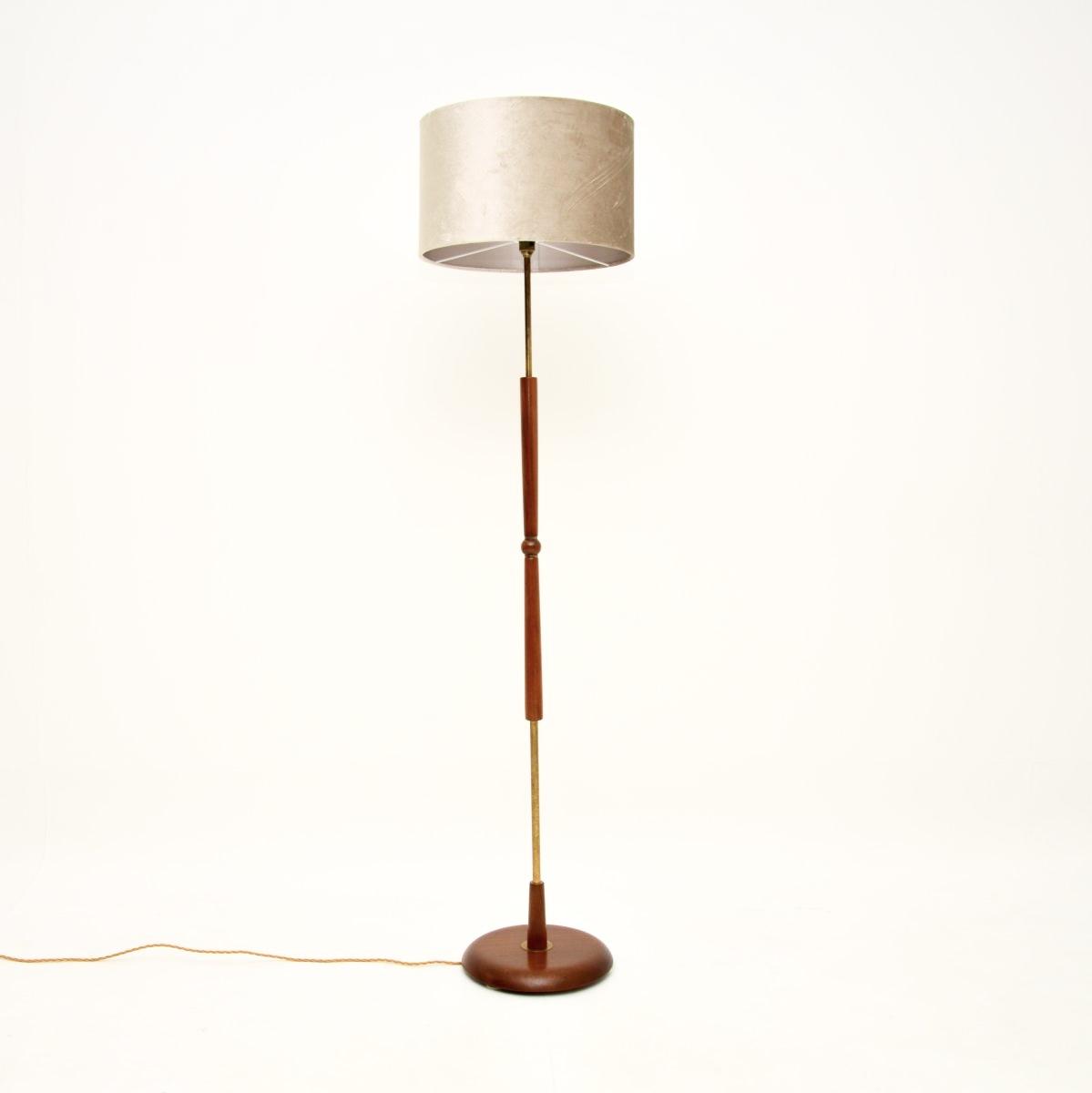 Vintage Teak & Brass Floor Lamp (1 of 7) Vintage Teak & Brass Floor Lamp (1 of 7)