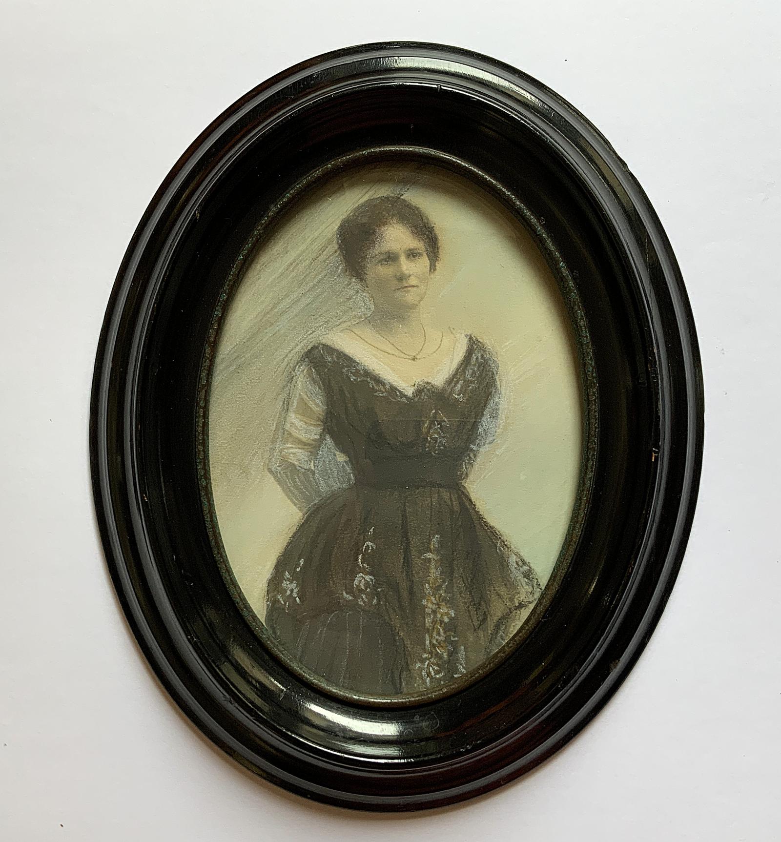 Miniature Victorian Portrait Painting Oval Watercolour & Pastel x2 Paintings! (1 of 9) Miniature Victorian Portrait Painting Oval Watercolour & Pastel x2 Paintings! (1 of 9)