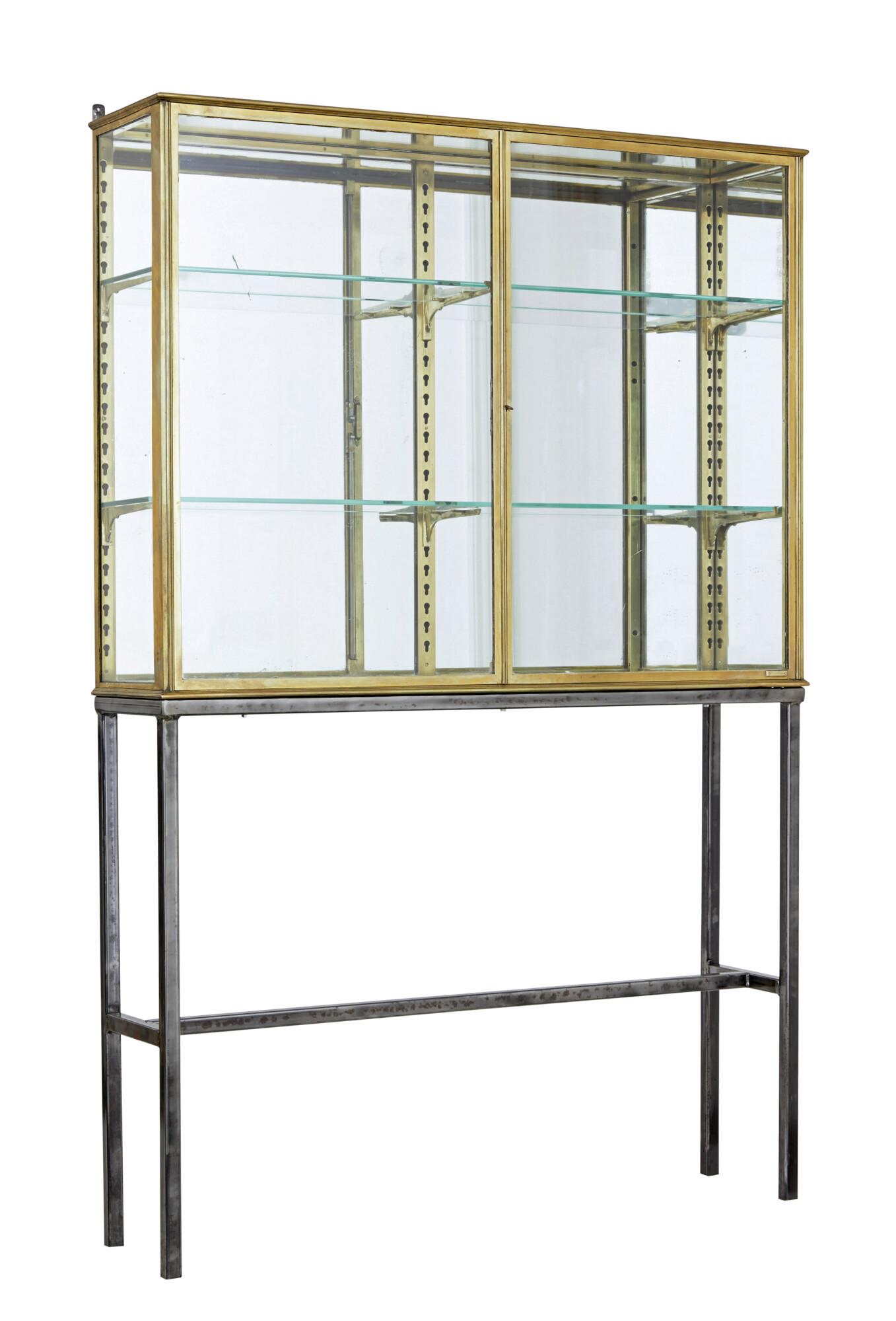 French 1920s Brass Glazed Shop Display Cabinet by Siegel (1 of 7)