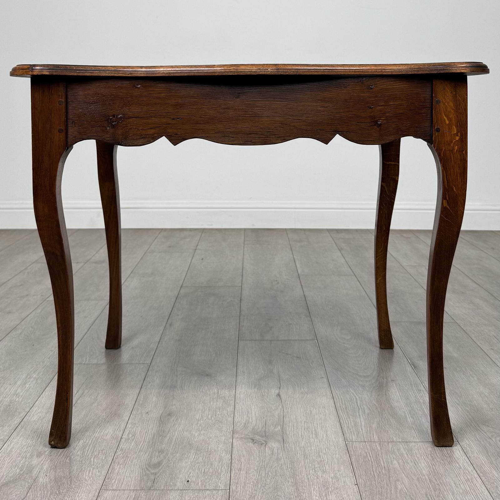 Antique 20th Century Good Quality French Side Table in Oak (1 of 9) Antique 20th Century Good Quality French Side Table in Oak (1 of 9)