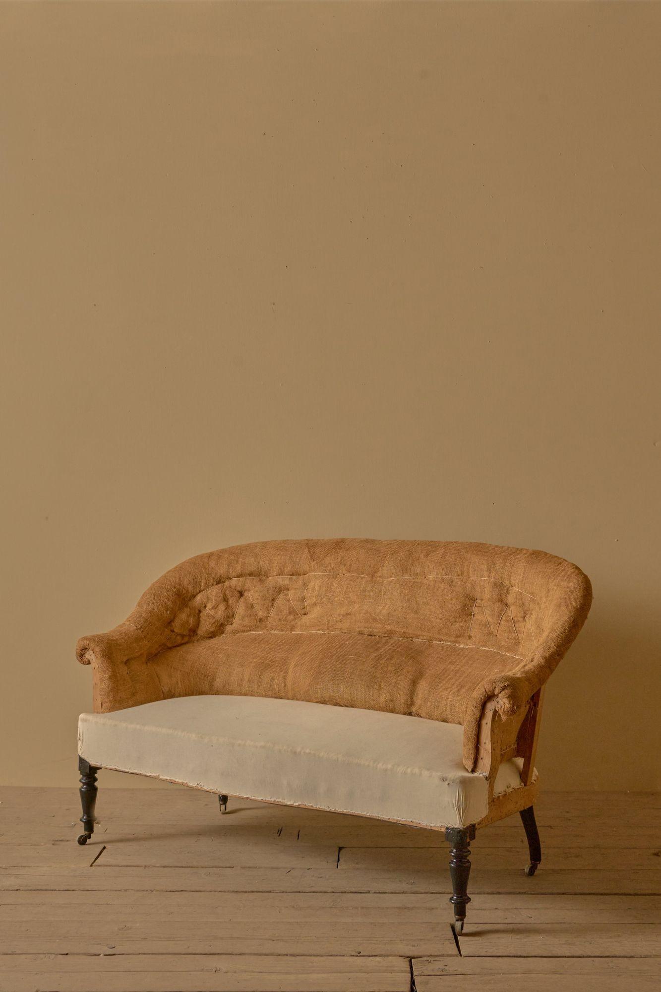 French Settee - main image