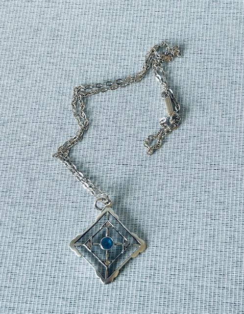 Edwardian Silver & Paste Stones Pendant Necklace (1 of 6)
