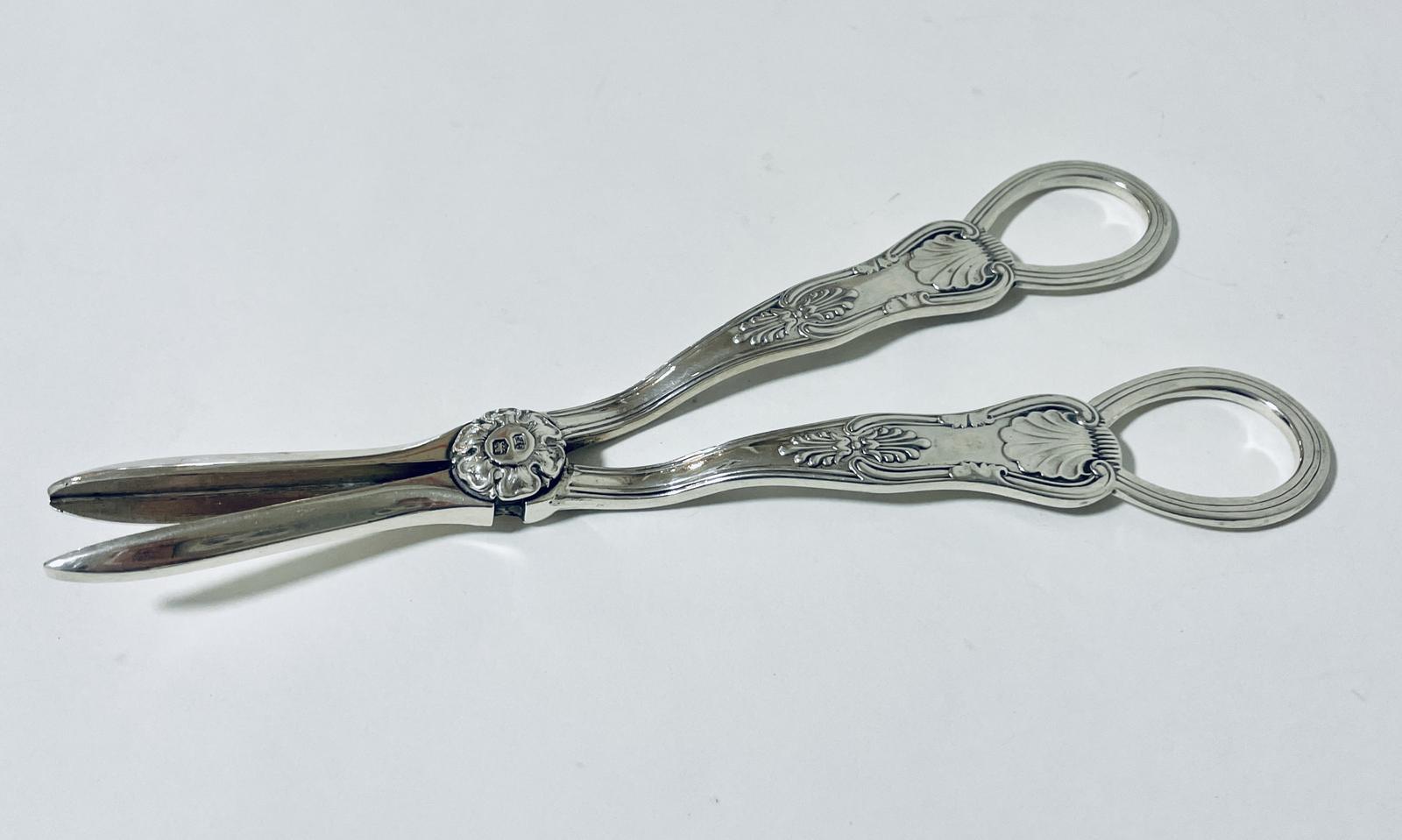 Sterling Silver Kings Pattern Grape Scissors (1 of 16)