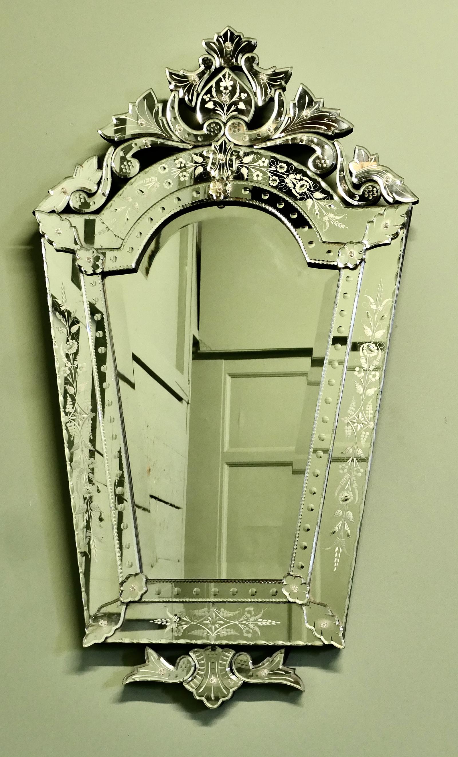 Charming Large Art Deco Venetian Mirror (1 of 6) Charming Large Art Deco Venetian Mirror (1 of 6)