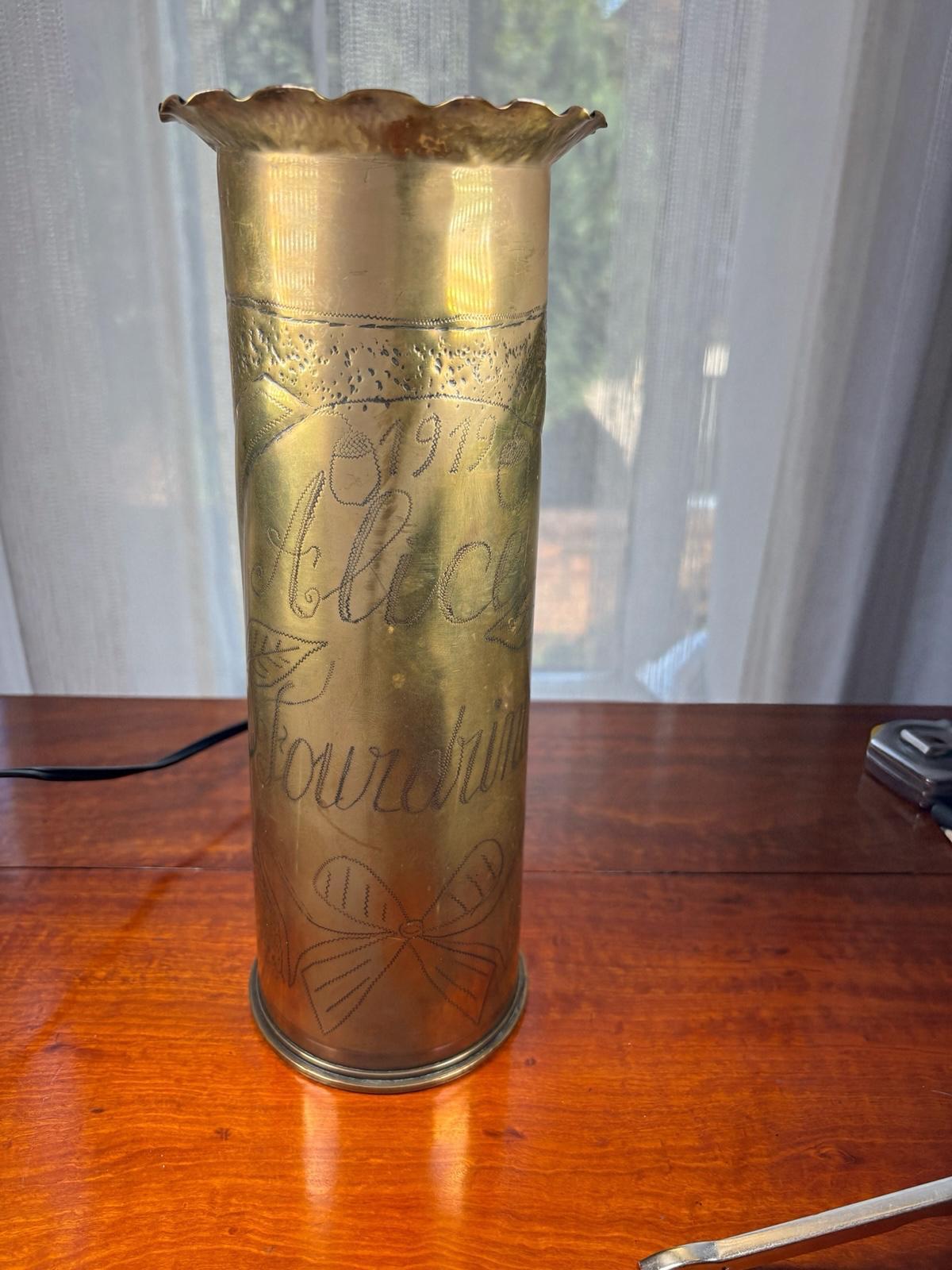 Vase Made from Brass Artillery Shell (1 of 1) Vase Made from Brass Artillery Shell (1 of 1)