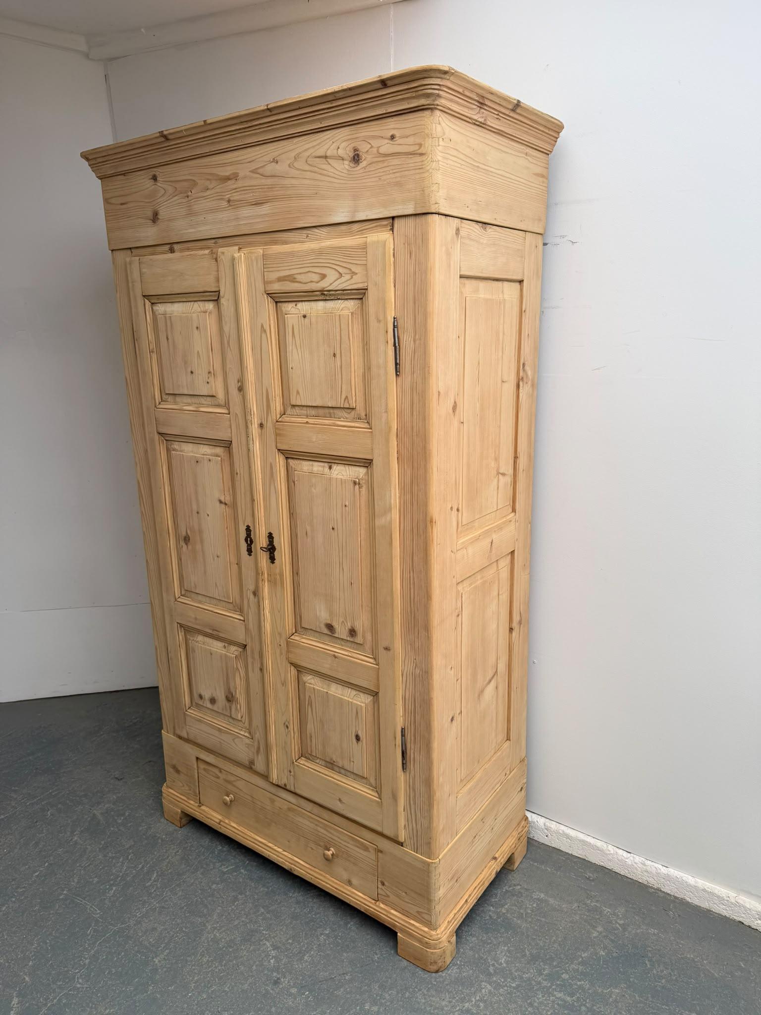 Rare Georgian Narrow Antique Pine Panelled Knockdown Wardrobe to wax / paint (1 of 12) Rare Georgian Narrow Antique Pine Panelled Knockdown Wardrobe to wax / paint (1 of 12)