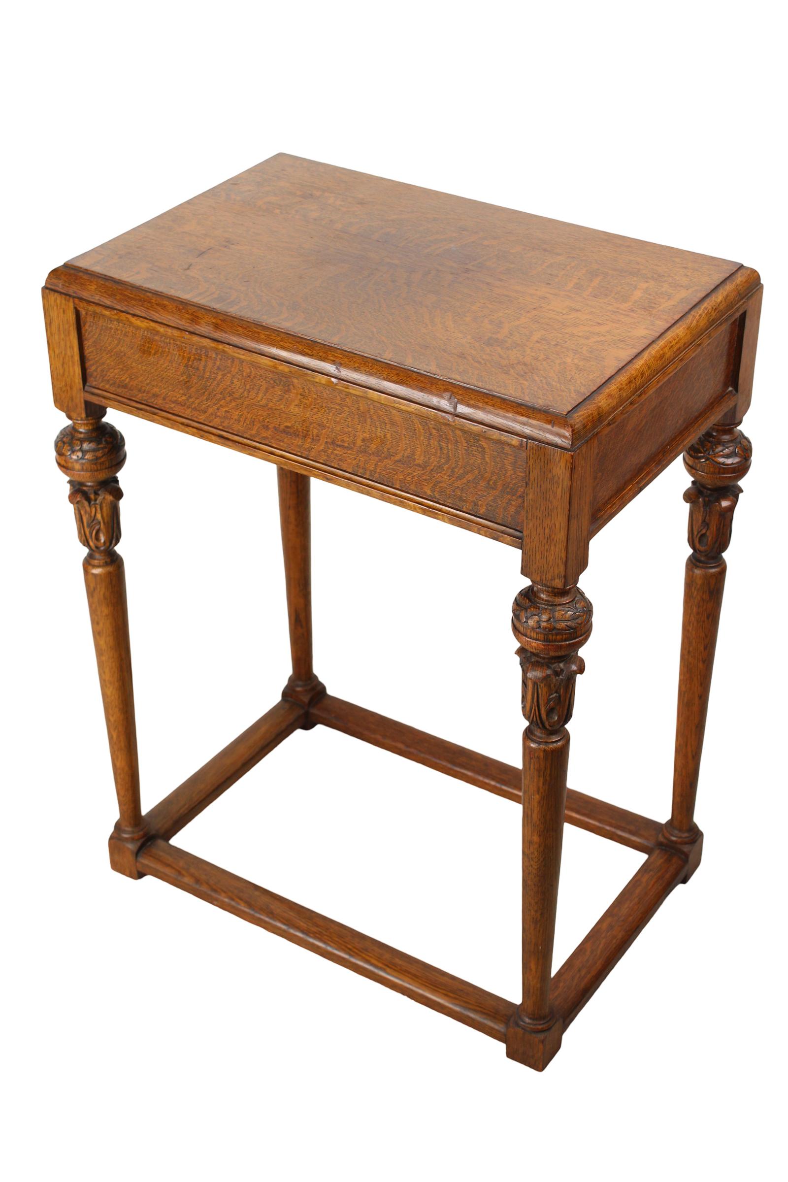 Edwardian Oak Hall Table / Console Table LA501477