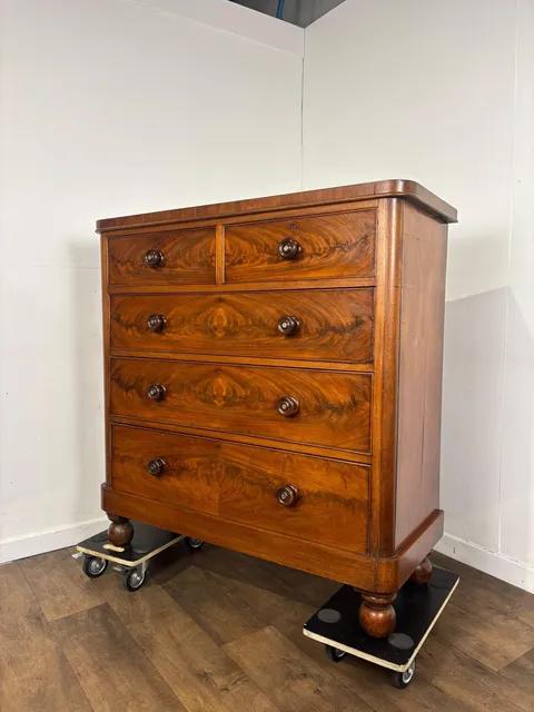 Victorian Mahogany Chest of Five Drawers on Bun Feet (1 of 14) Victorian Mahogany Chest of Five Drawers on Bun Feet (1 of 14)