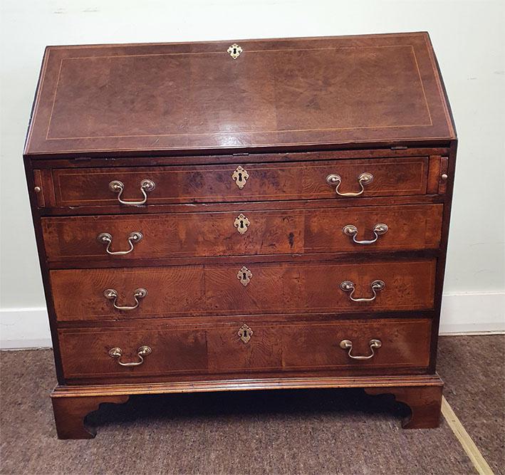 Fine & Rare 18th Century Burr Oak Bureau (1 of 7) Fine & Rare 18th Century Burr Oak Bureau (1 of 7)